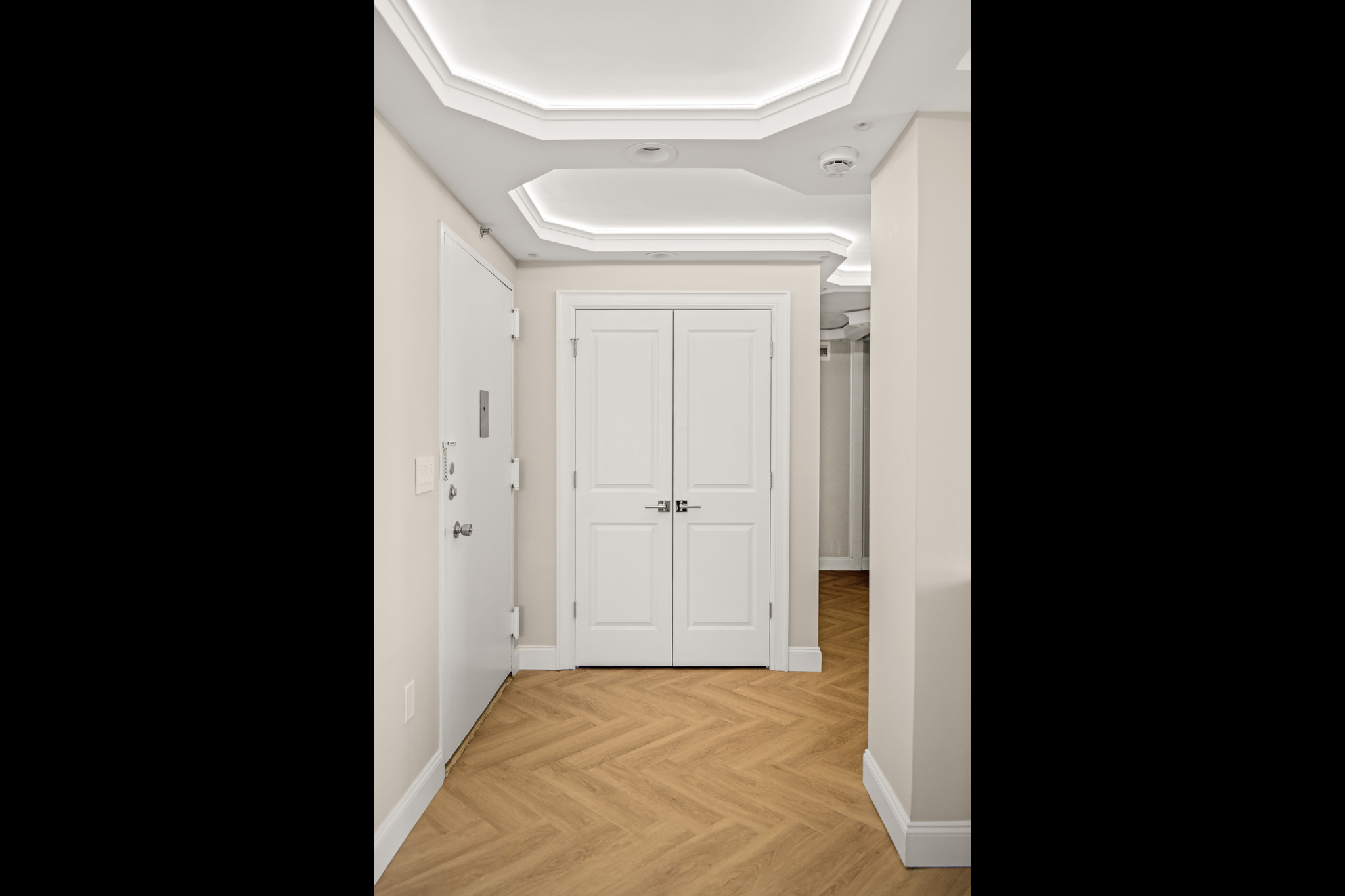 An image from the Beach Channel collection